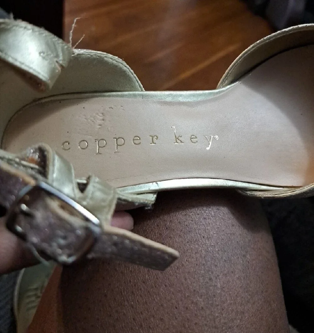 Gold Spakling Girls Shoes Size 3